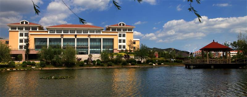 中国海洋大学校景