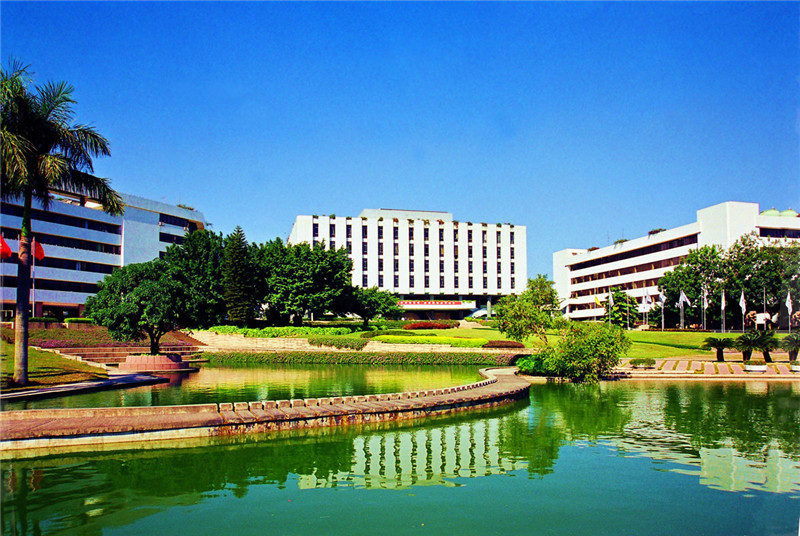 深圳大学校园风景 深圳大学校园风景